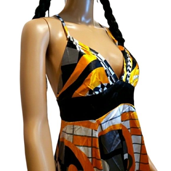 COCO & TASHI Summer Dress - Picture 2 of 13